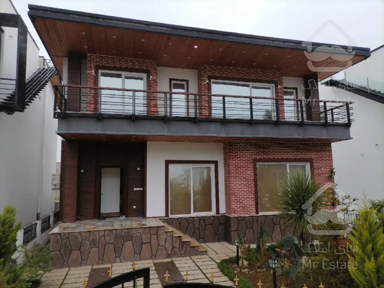 ویلا رهنی مبله ۴خوابه