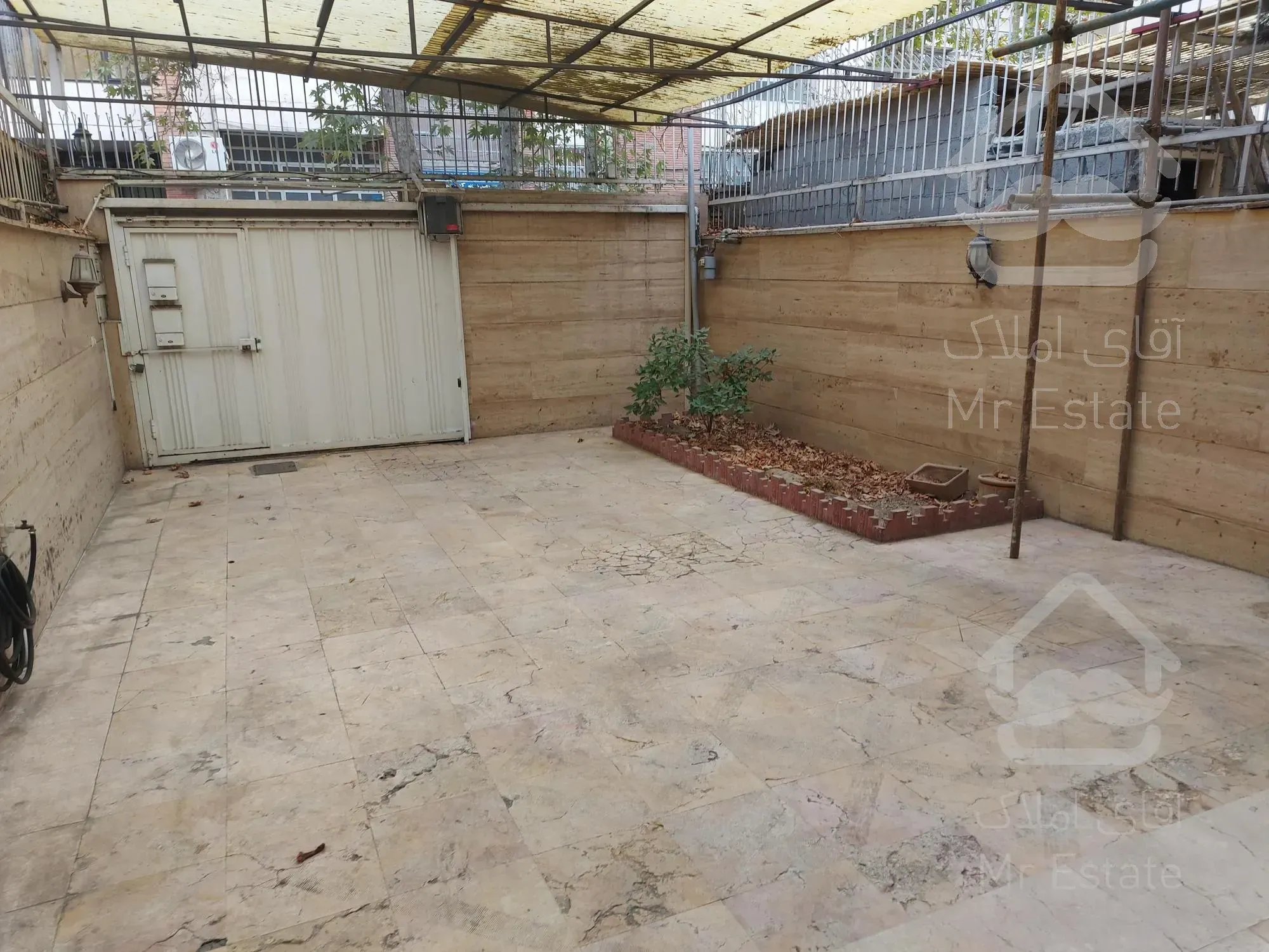 فروش مستغلات مسکونی ۲۶۰متر ۴خواب کریمخان خردمند شمالی