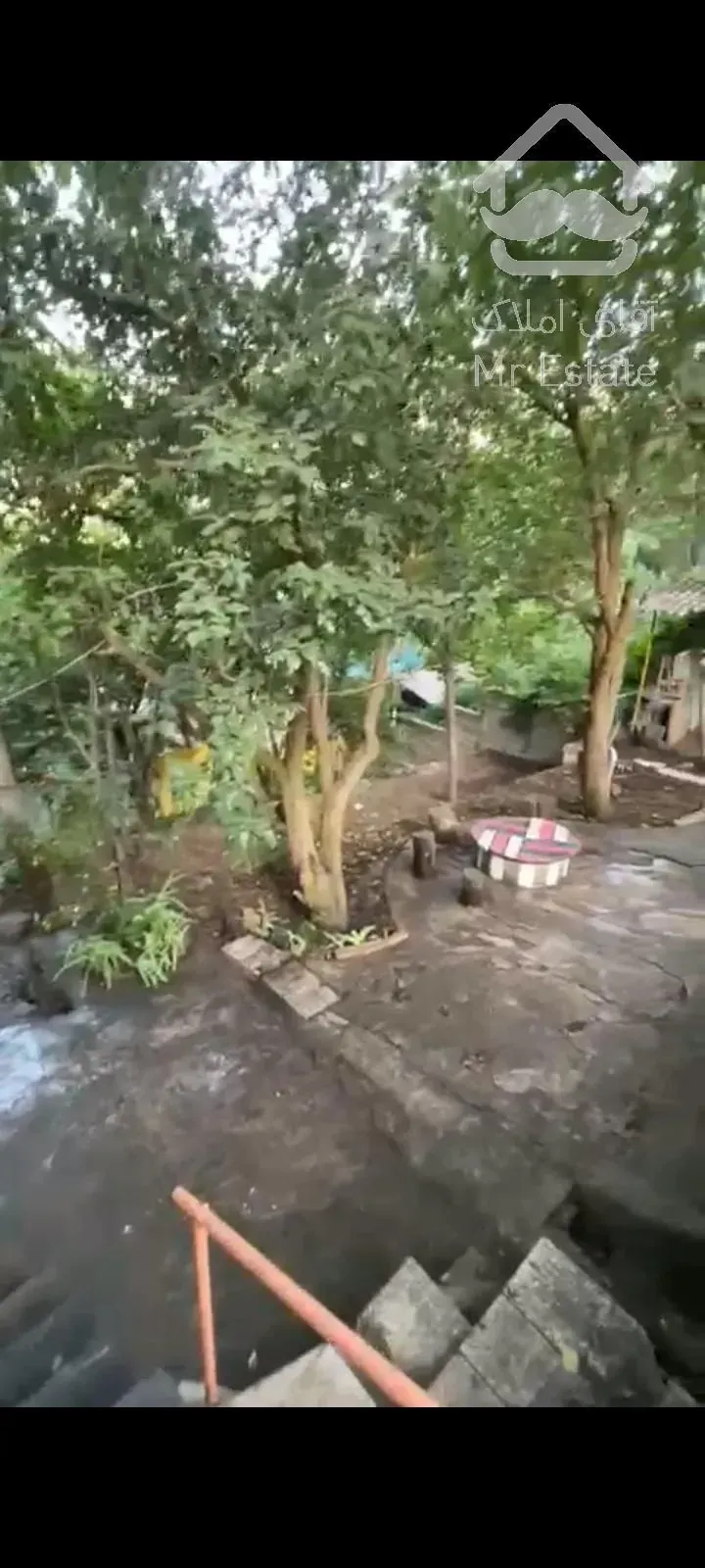 زمین ۳۰۰متری/ بهترین لوکیشن فشم