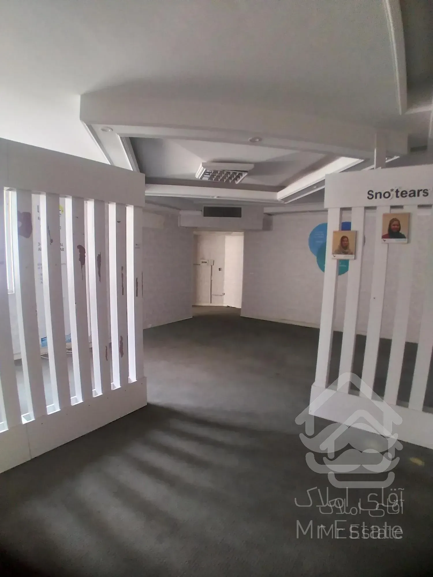 ۱۱۰ متر موقعیت اداری میدان ونک