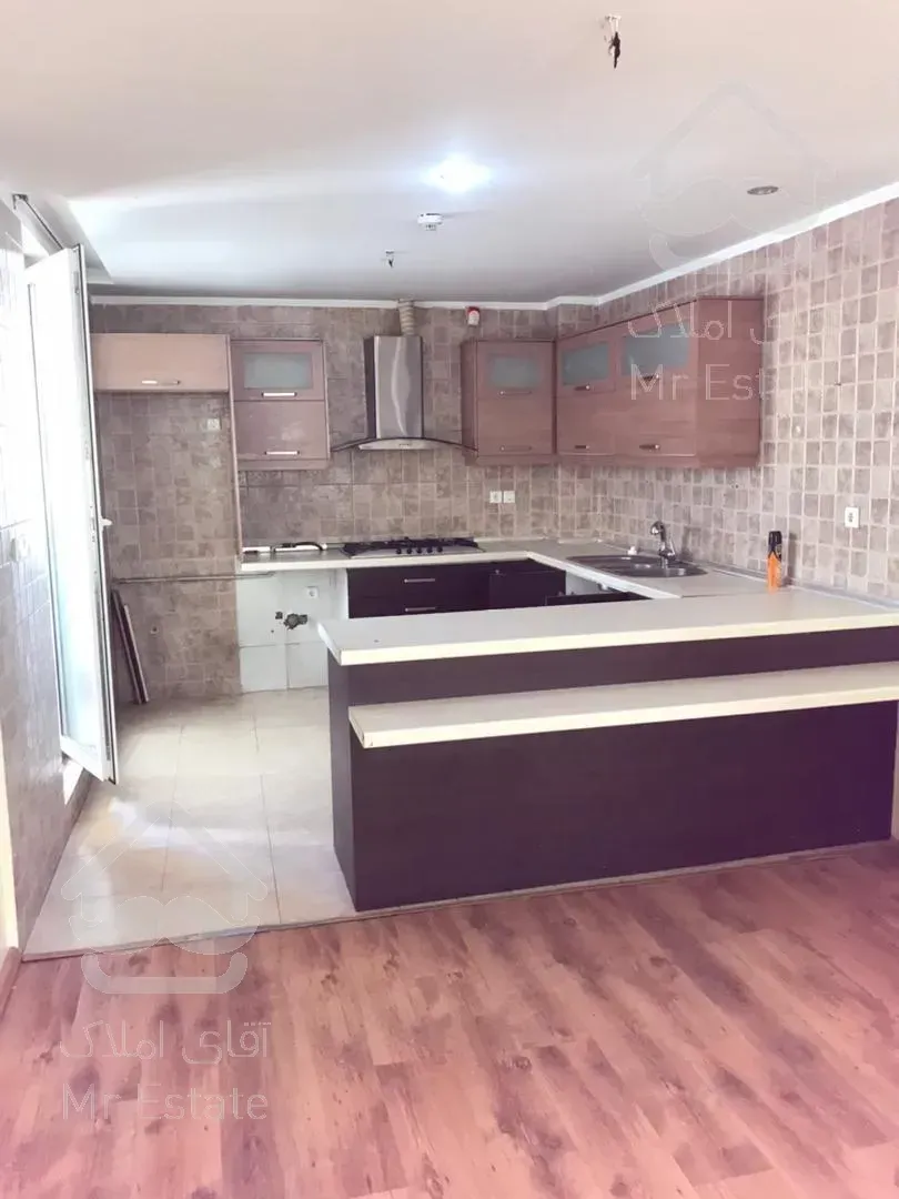 72 متر، فول امکانات، آلاله شرقی