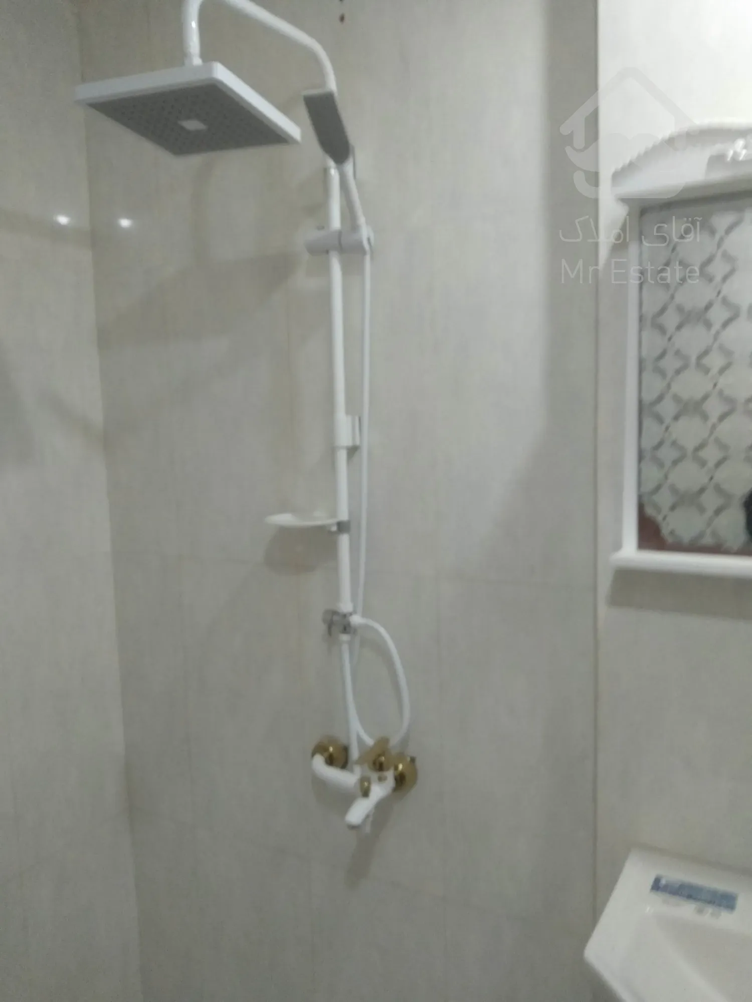 97متر 2خواب فول امکانات کلید نخورده