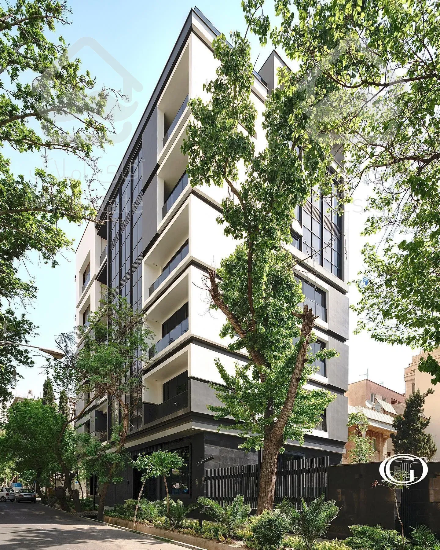 1700 متر مستغلات سند اداری/20پارکینگ/ظفر/فلت