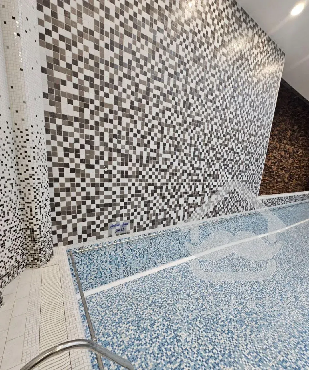 واحد آپارتمان ۱۶۰ متری در برج اطلس لوکیشن عالی