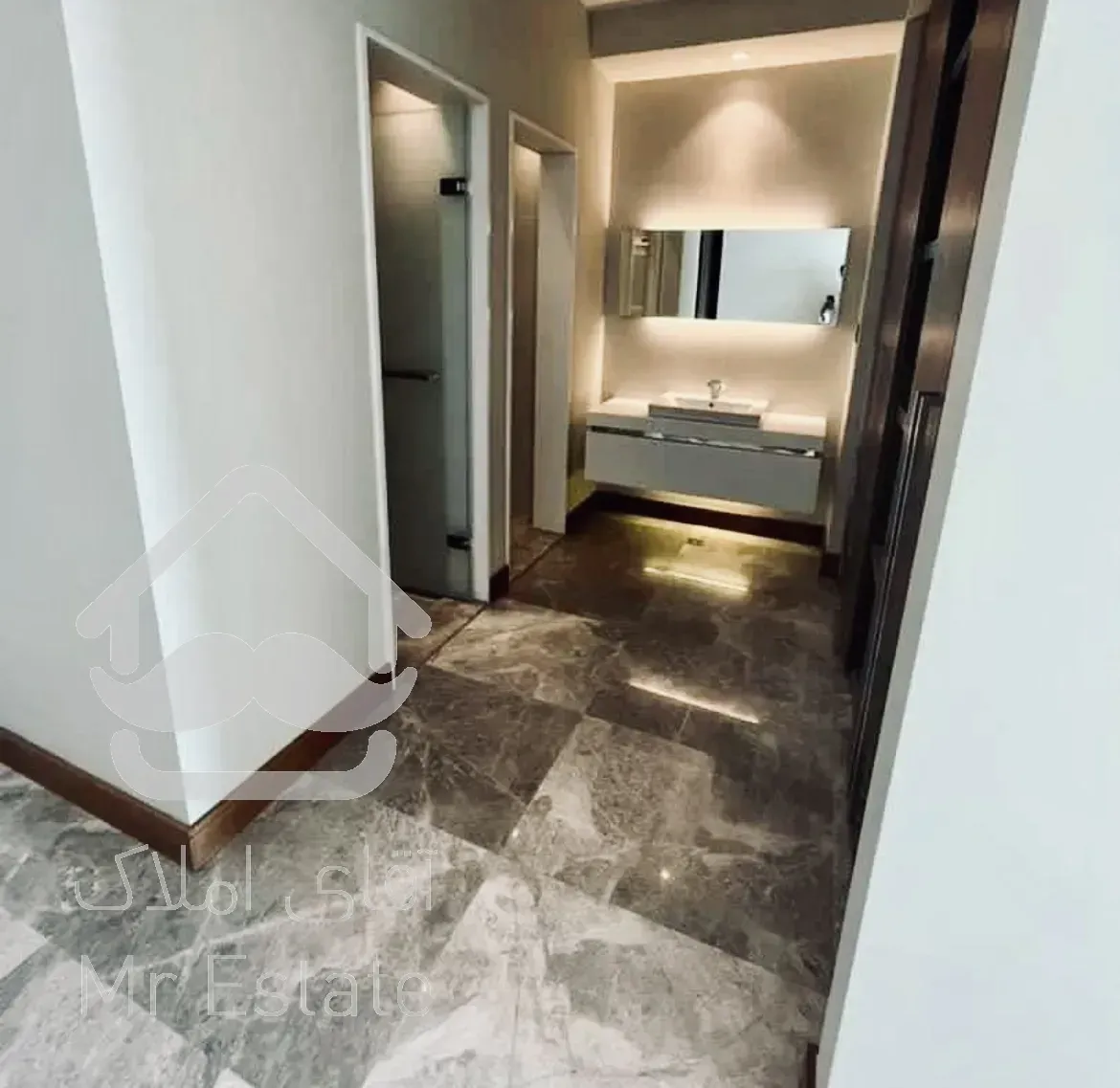 اجاره ۲۱۰متر فرمانیه مدرن نوساز تکواحدی فول مشاعات