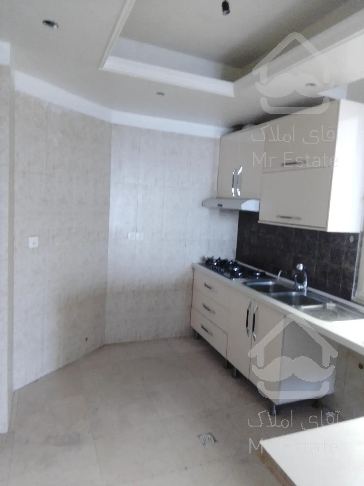 اجاره آپارتمان 85 متری 2 خواب در سعادت آباد