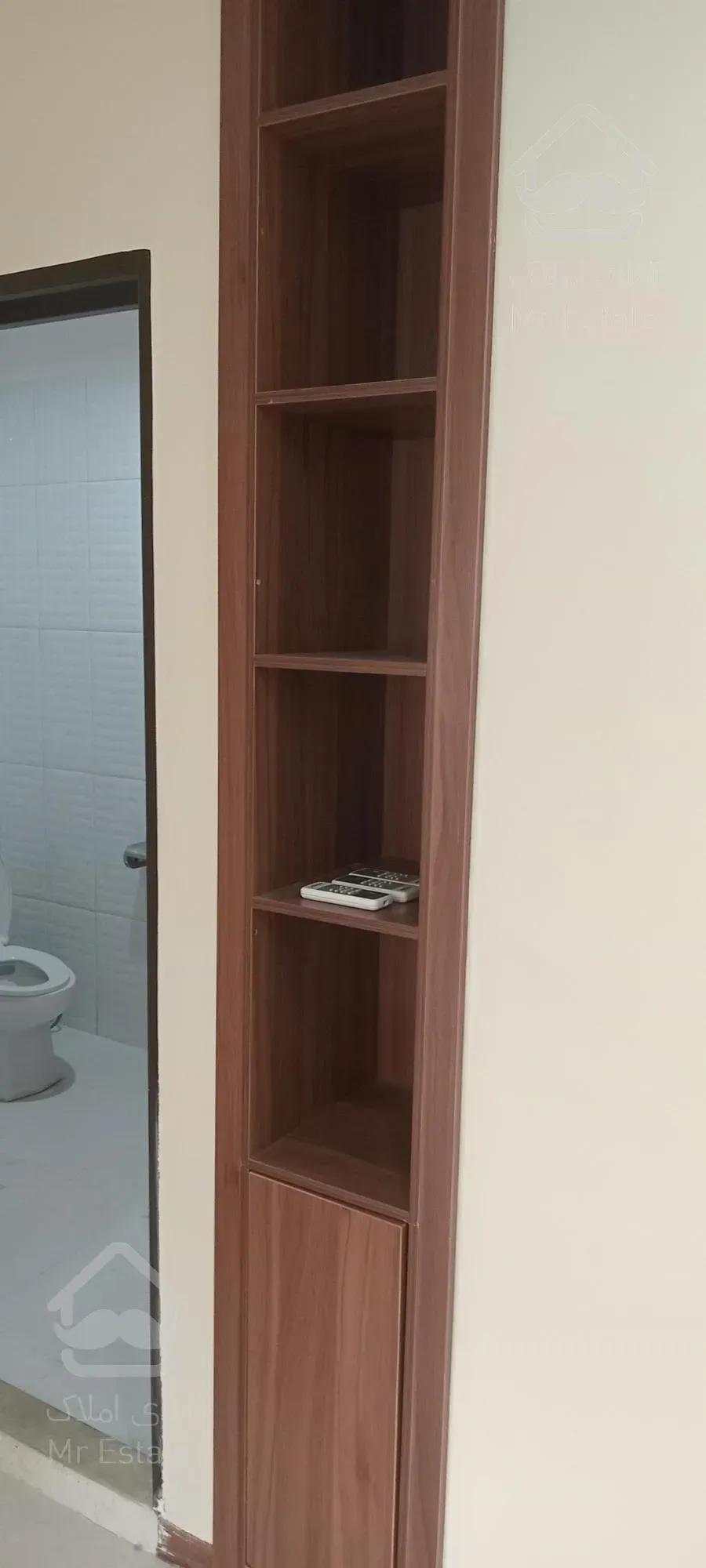 ۱۳۰ متر/ ۳ خوابه/دریاچه/رهن و اجاره فوری