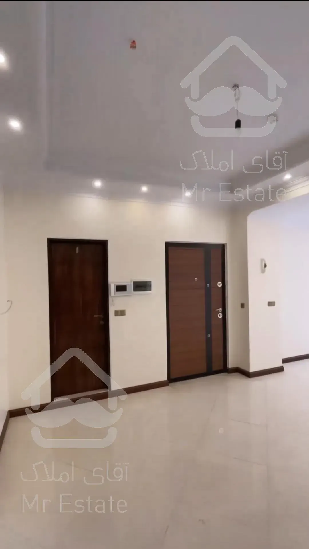 واحد ۸۰ متری اقساطی زیر قیمت دور دریاچه باملند