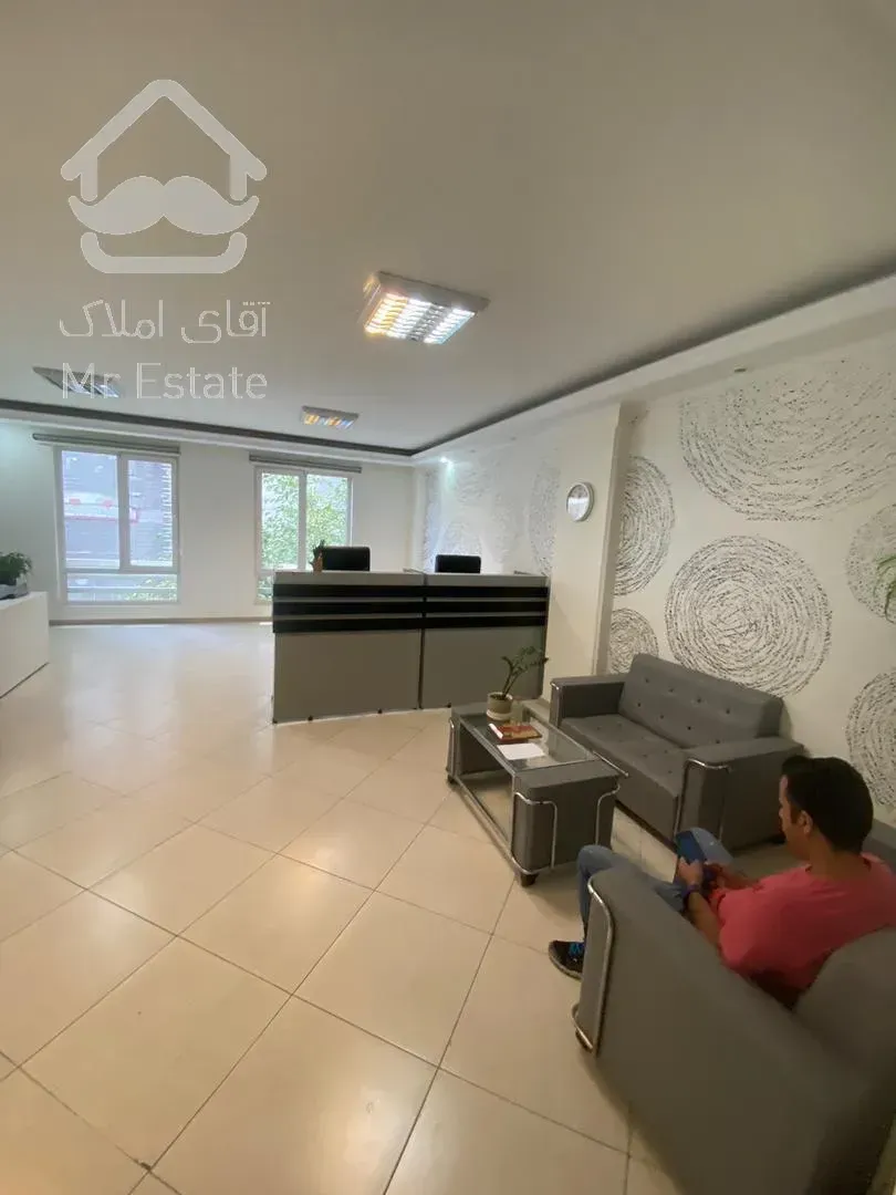 *شریعتی میرداماد/130متر سنداداری/2 پارکینگ شیک/لابی*