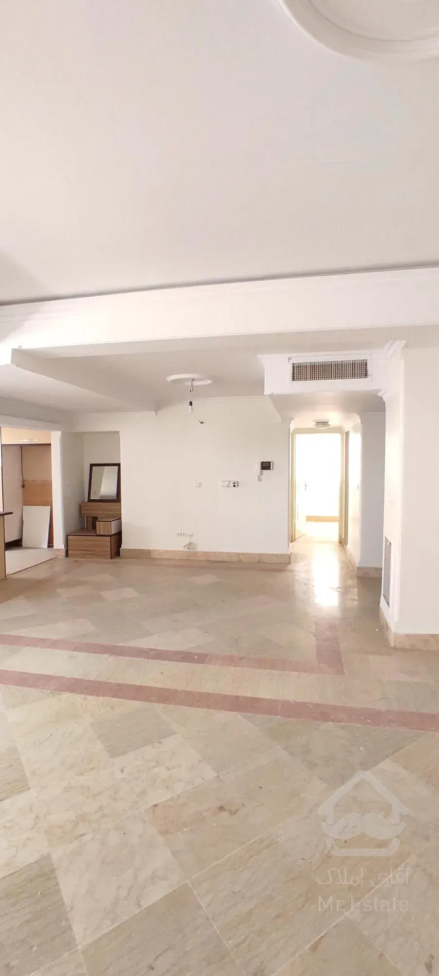 ۱۲۵متر ویودار بدون مشرف ، جنوبی سعادت آباد