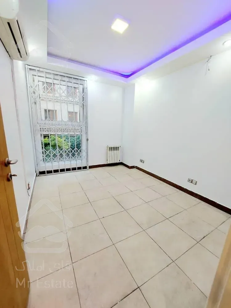 ۶۰متر رو به رو بیمارستان عرفان مطب دفتر کار