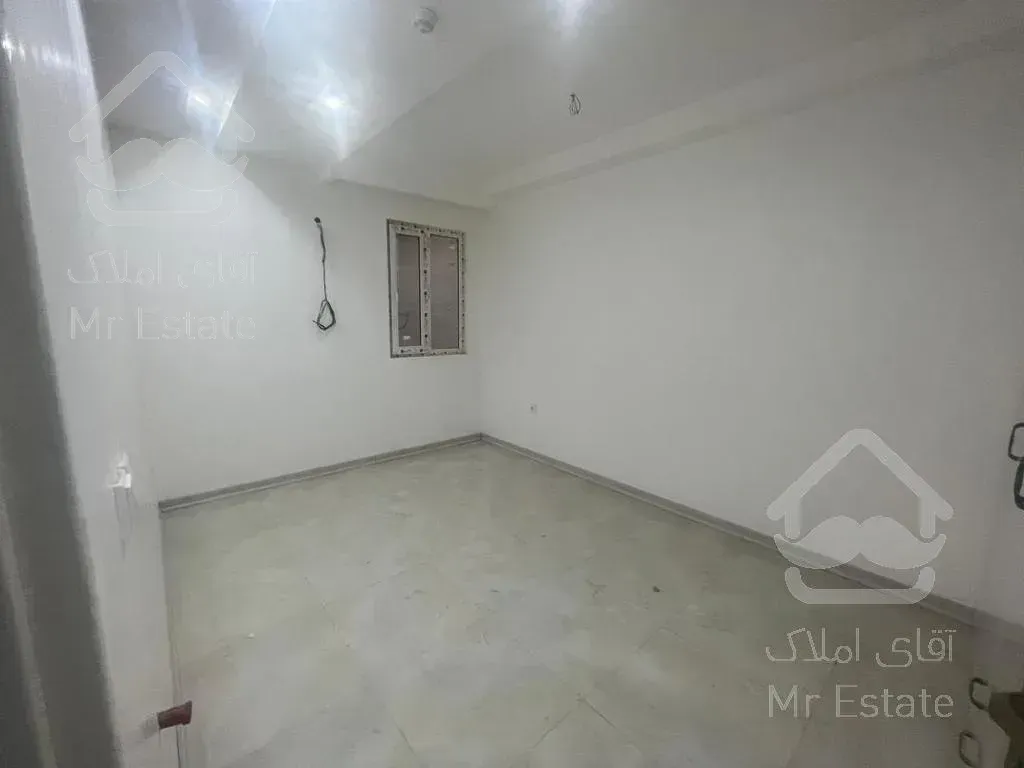 غرب پاداد/۱۴۰ متر/نوساز/۲پارکینگ