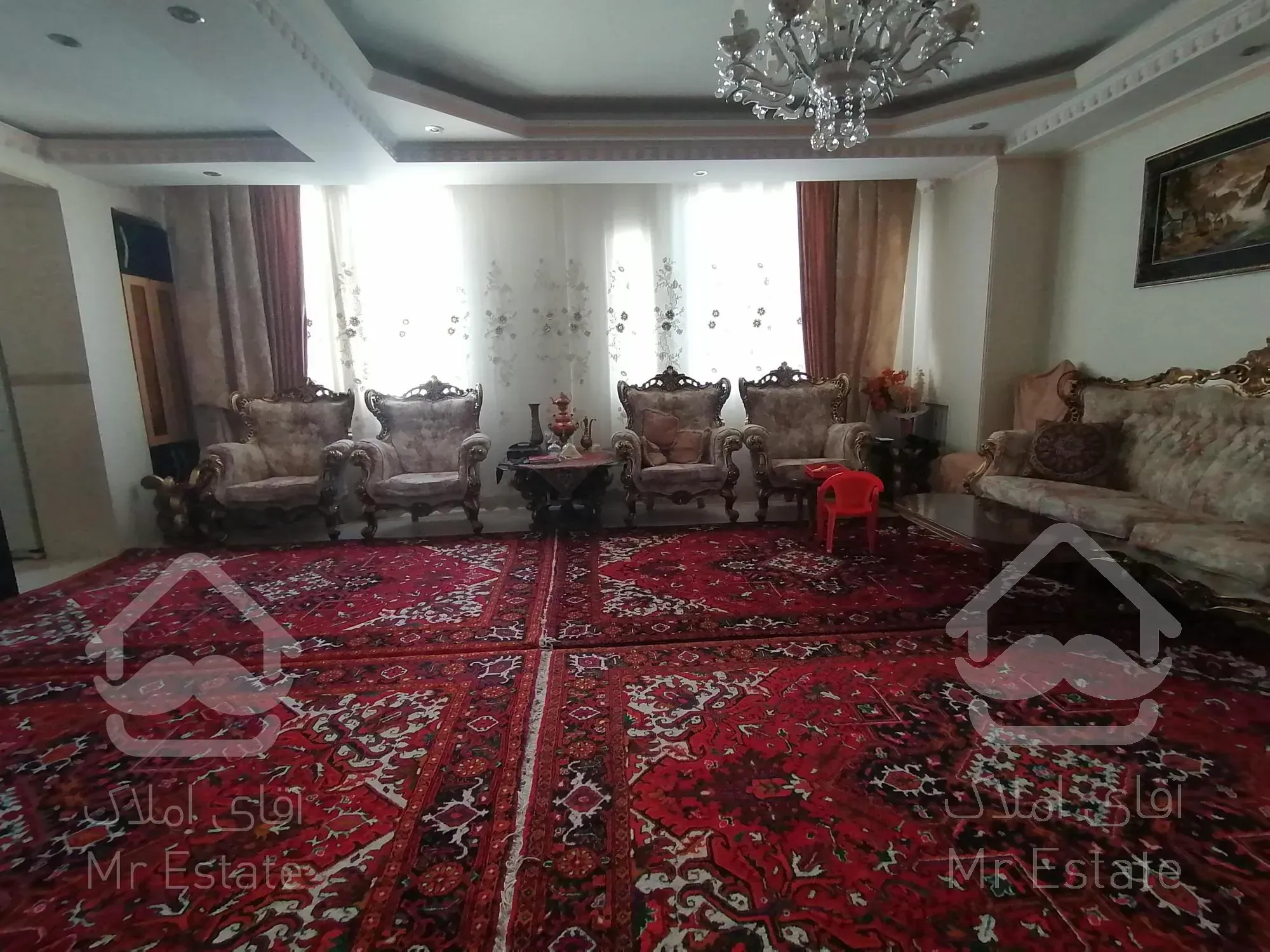 100 متر فول امکانات سازمان برنامه