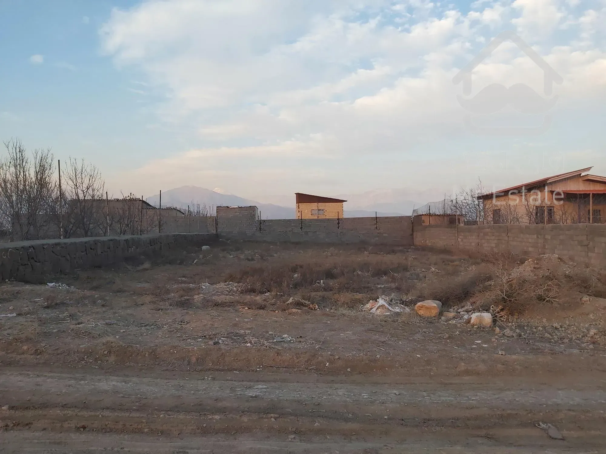 زمین ویلایی در فاز 1 شهرک آفتاب مراء دماوند