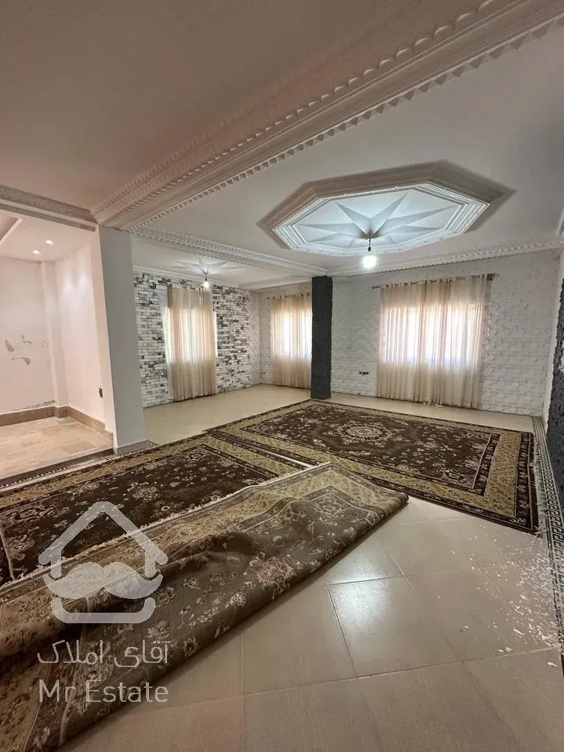 تریبلکس با استخر وروفگاردن ویو ابدی و دلباز