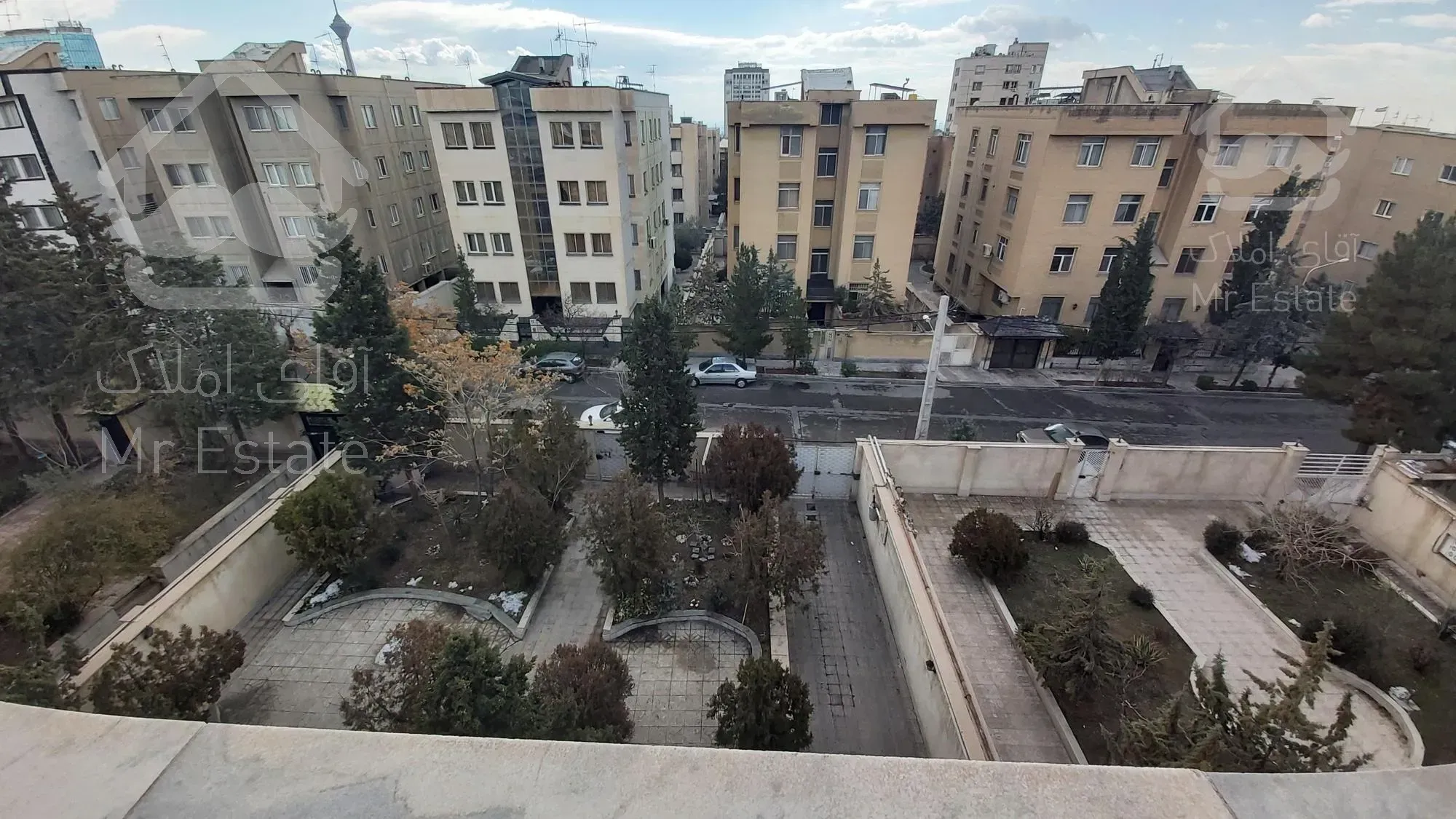 ۱۴۰ متر آپارتمان شهرک غرب