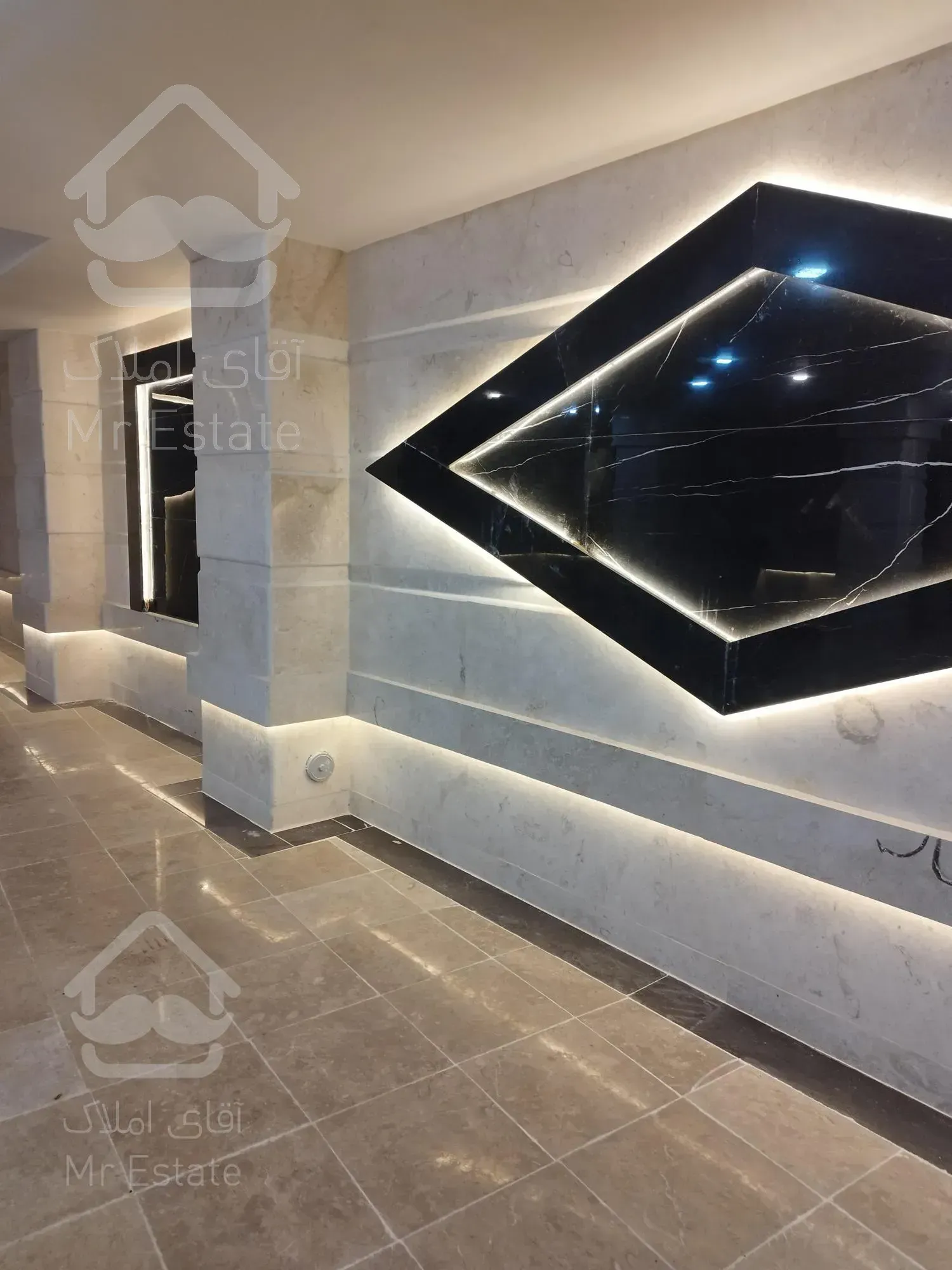 فروش آپارتمان۲۰۰ متری تک واحدی در شهر آبیک قزوین