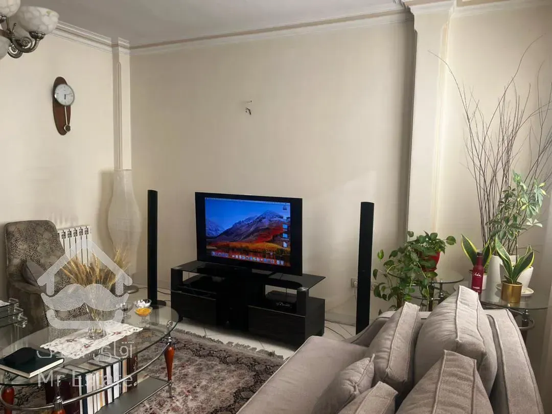 ۷۰متر/خوش نقشه/فول امکانات