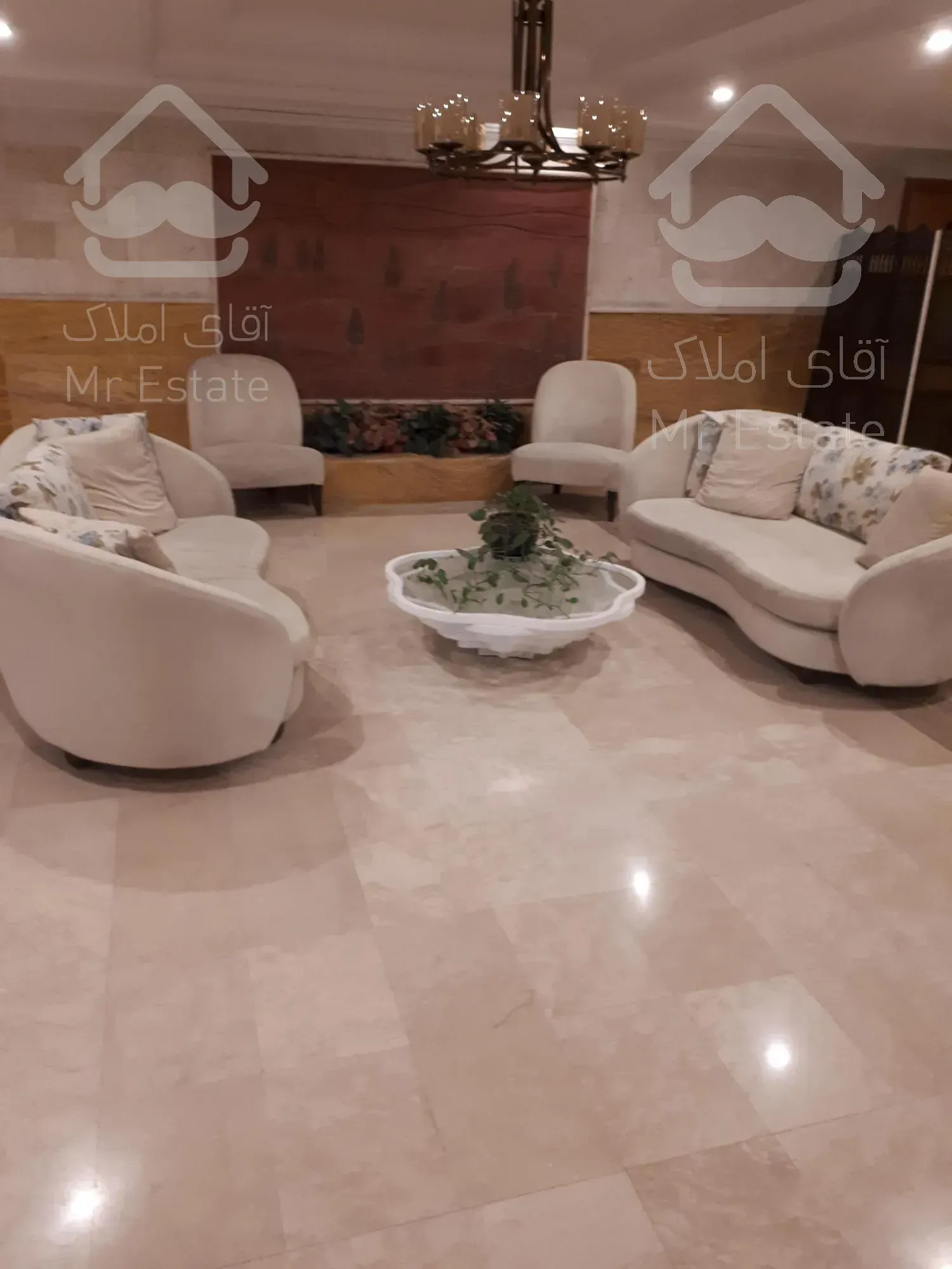 ۱۲۰ متر در شمال جردن فول امکانات