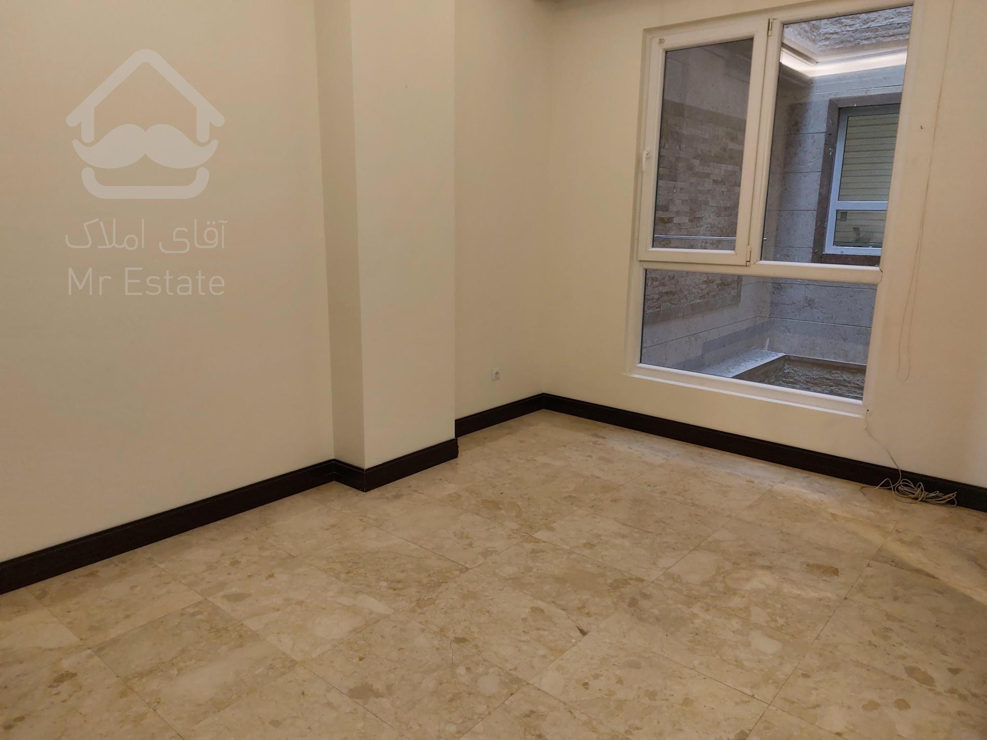 اپارتمان ۱۴۰ متری تاپ لوکیشن سنبل فرمانیه شرقی