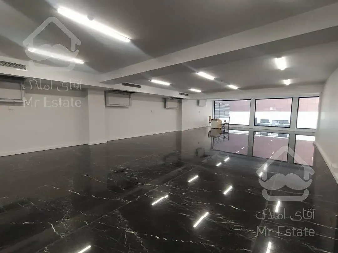 میدان ونک ۱۰۰۰ متر سنداداری