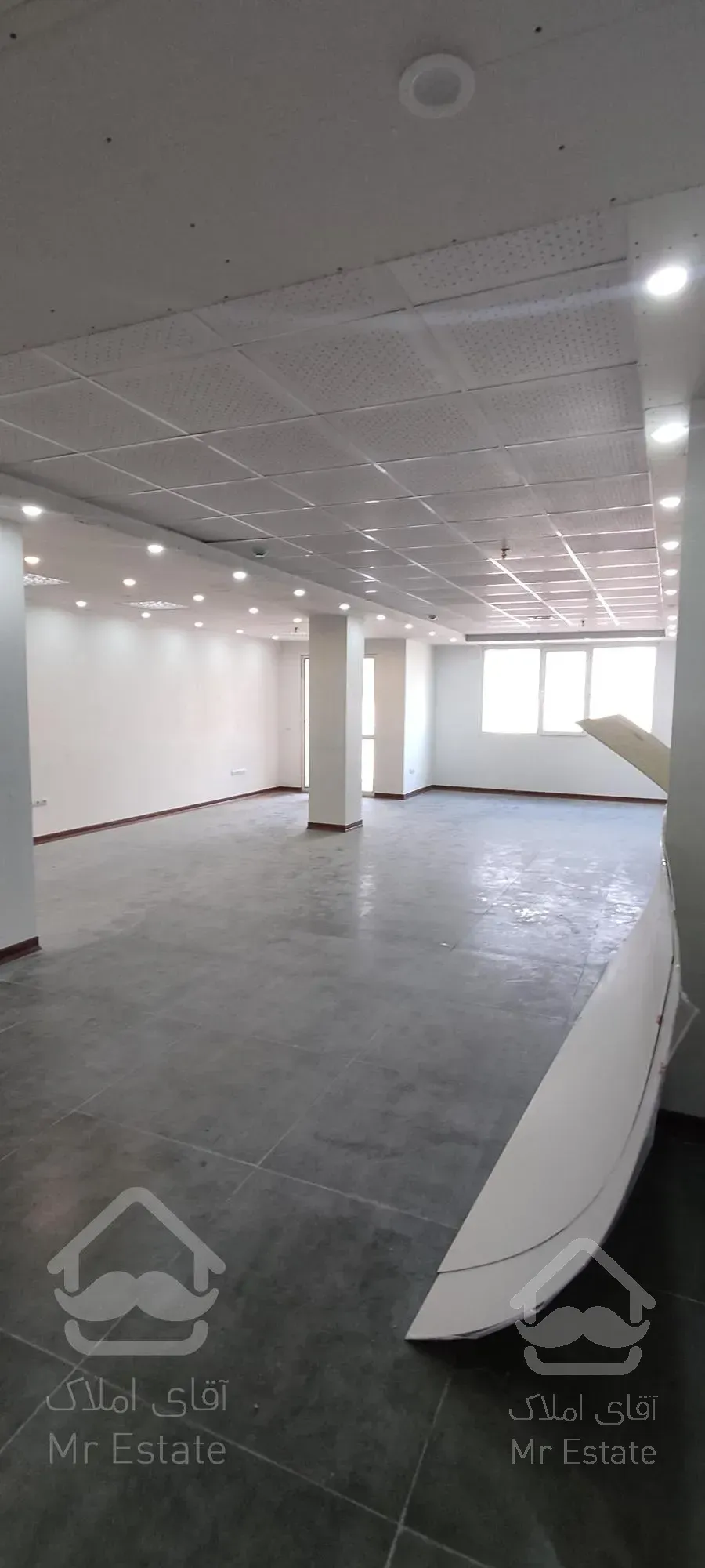 ۱۰۰ متر * اداری * شاخه اصلی * نوساز *
