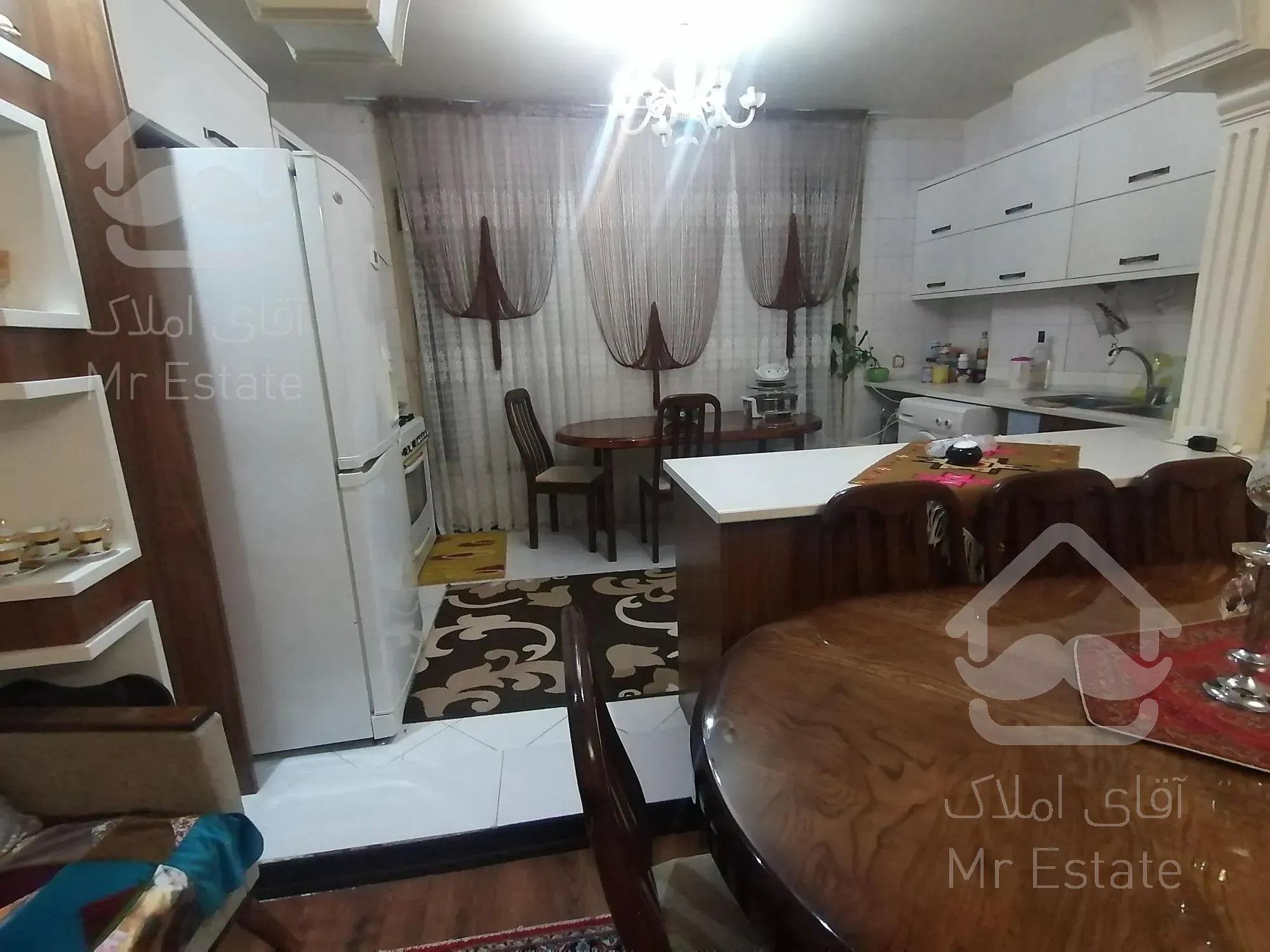 86 متر، دو خواب، سازمان برنامه