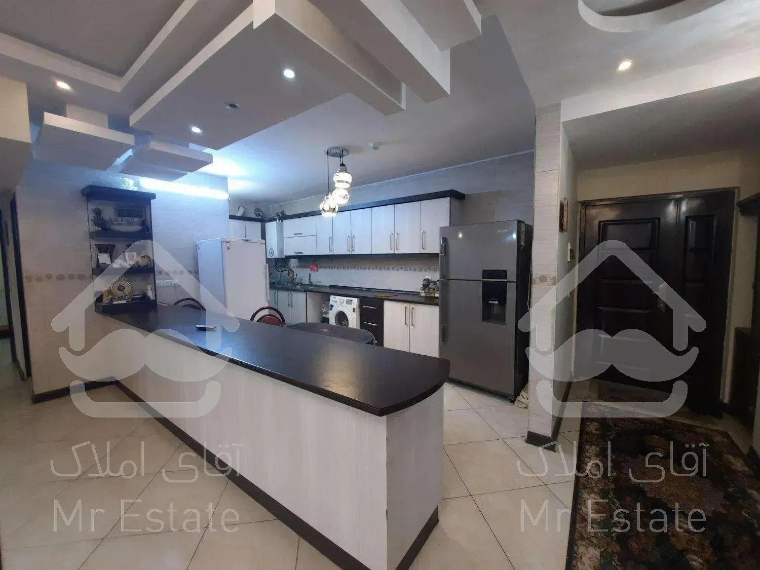 آپارتمان/130متر/شیخ مفید