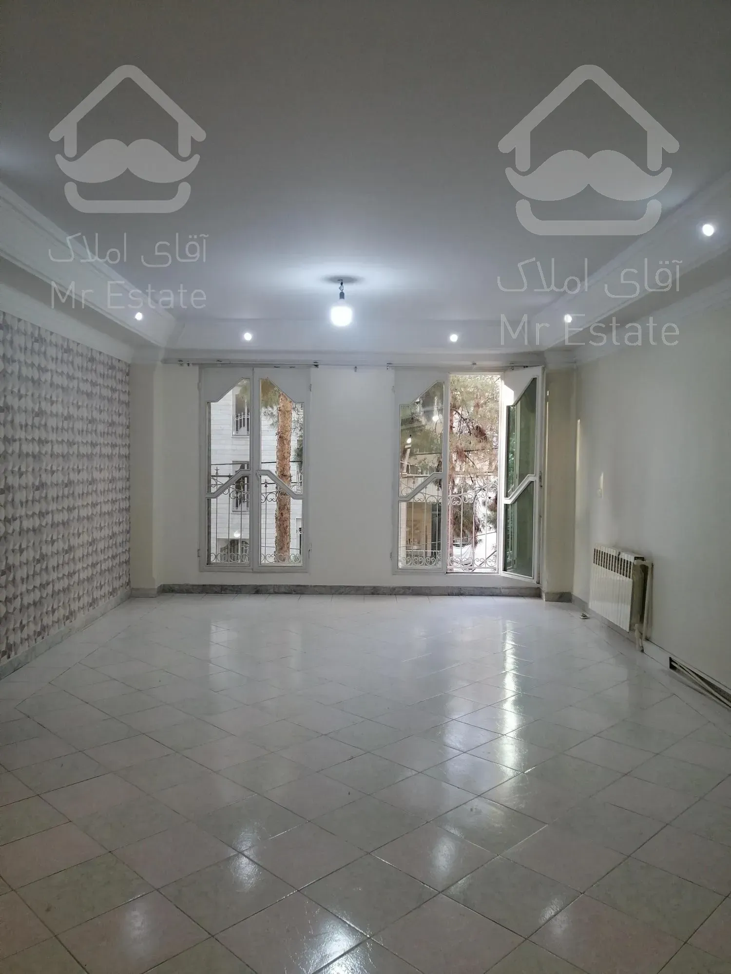 117 متر، دو خواب، آلاله شرقی