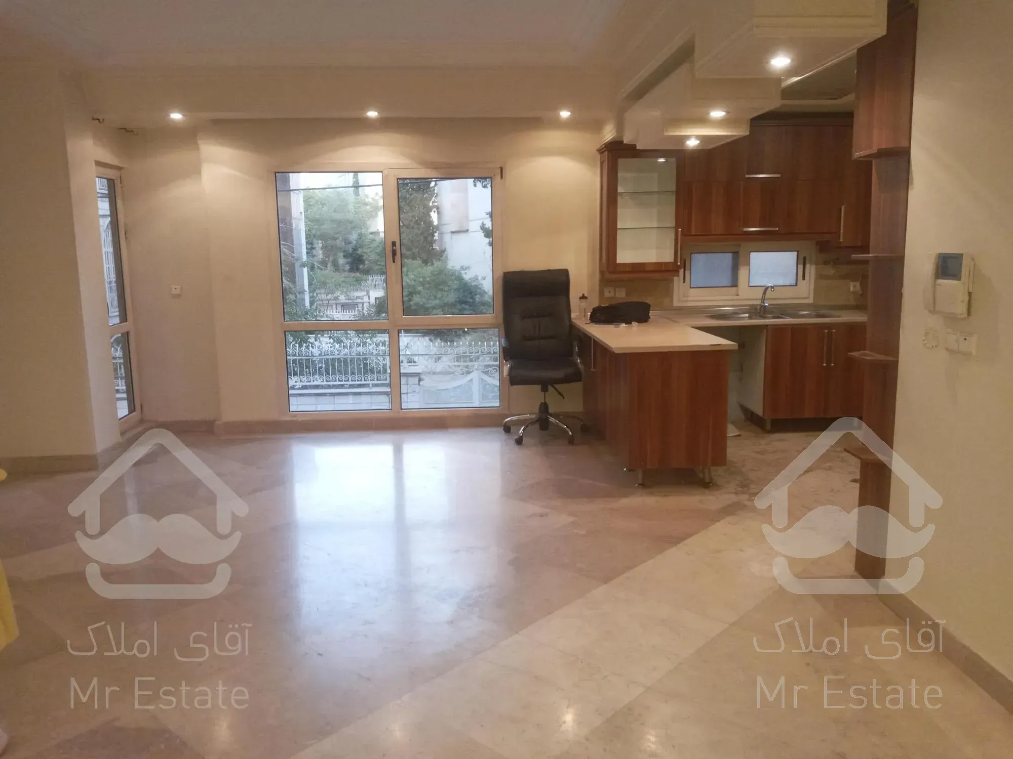 85متر دو خواب میرداماد رازان شمالی