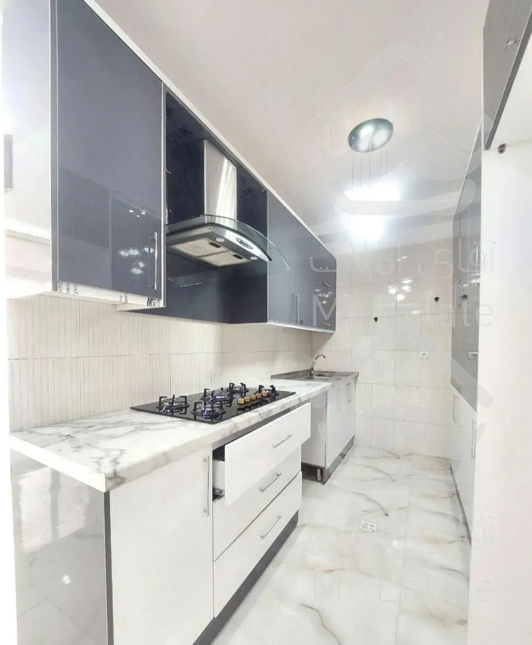 خرید آپارتمان نوساز تک واحدی رو به آفتاب ☀️