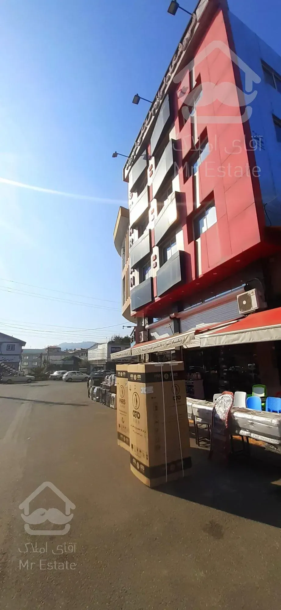 ۳طبقه /تجاری/تهاتر با ملک در شهرِ لاهیجان و لنگرود