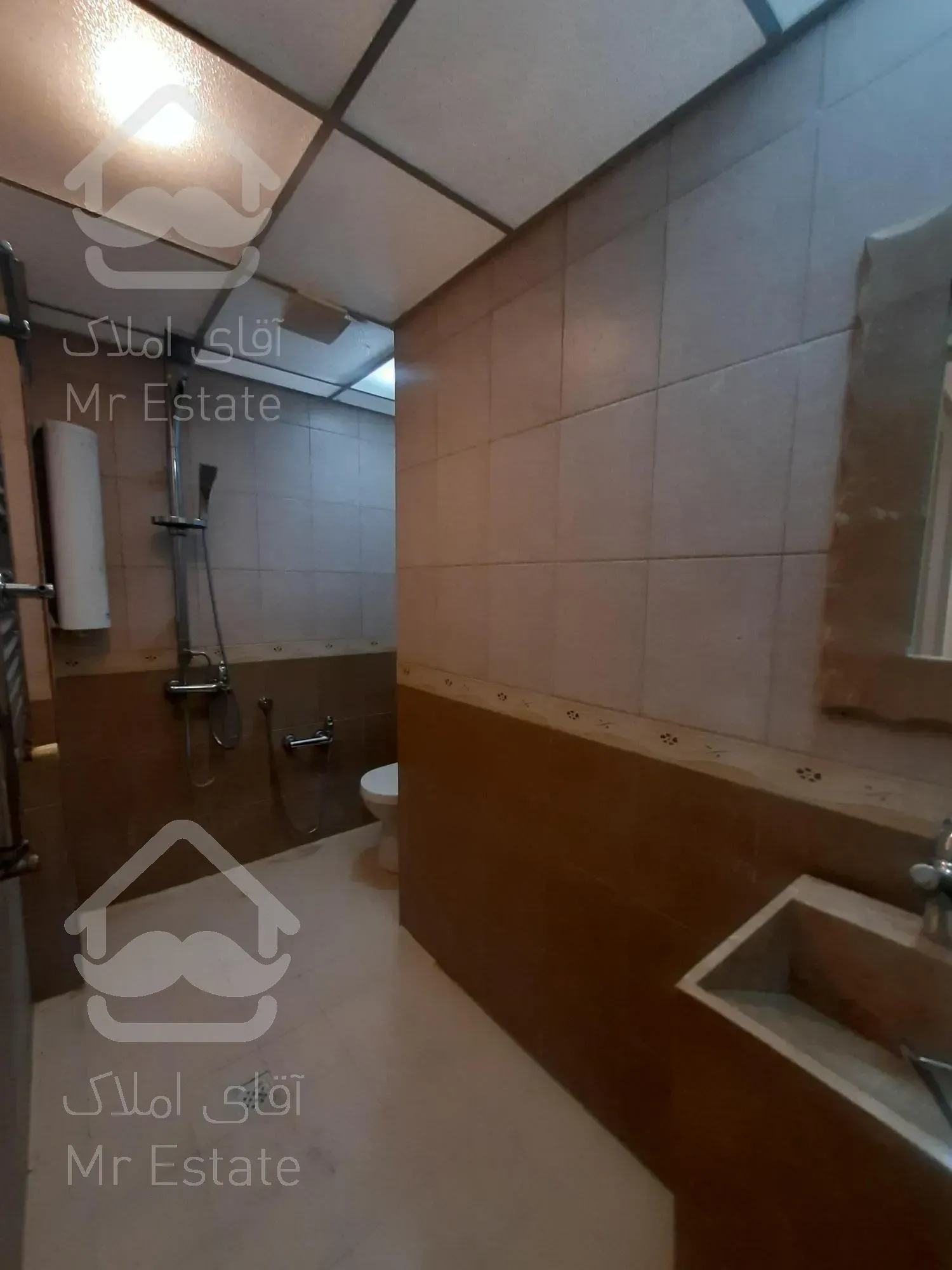 فروش ۱۰۵.متری همیلا خطی رو به آفتاب قابل تهاتر