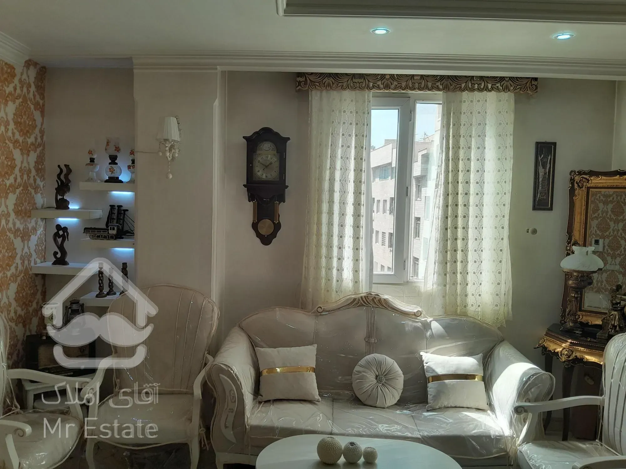 ۵۷متر/پارکینگدار/با گذر پهن ۸متری