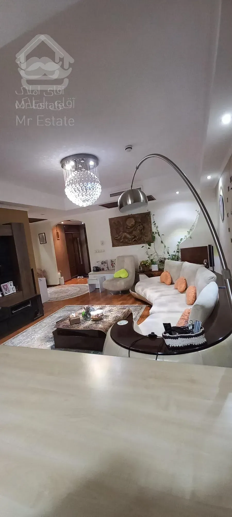 فروش آپارتمان ۱۸۴ متری /۳خواب (۱ خواب مستر )قیطریه سبحان