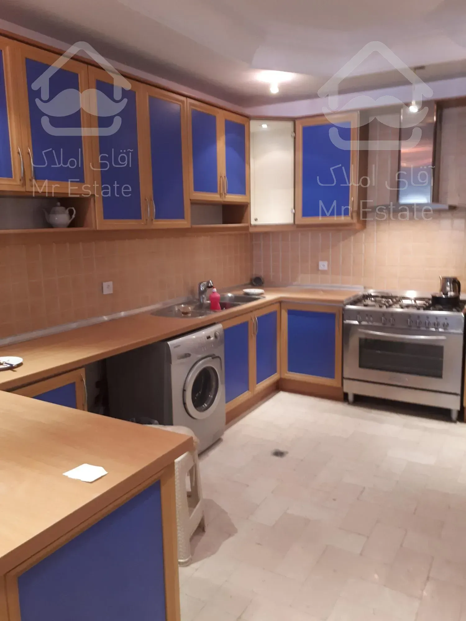 ۱۲۰ متر در شمال جردن فول امکانات