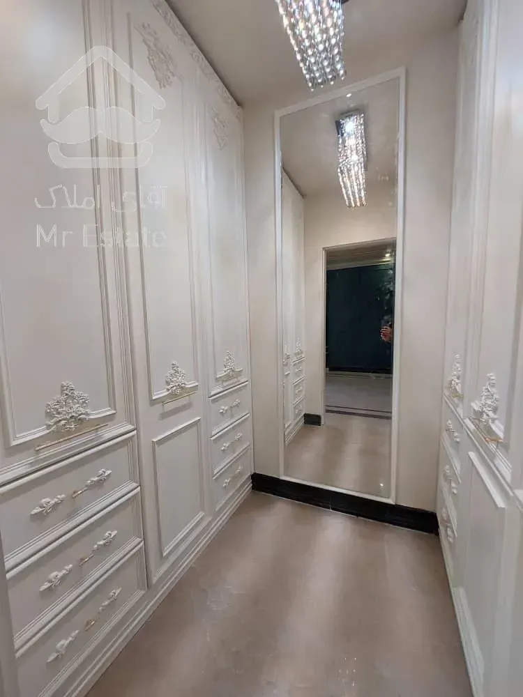 میرداماد مستغلات مسکونی ۳۳۷۵ متر ۳۶پارکینگ کاخ