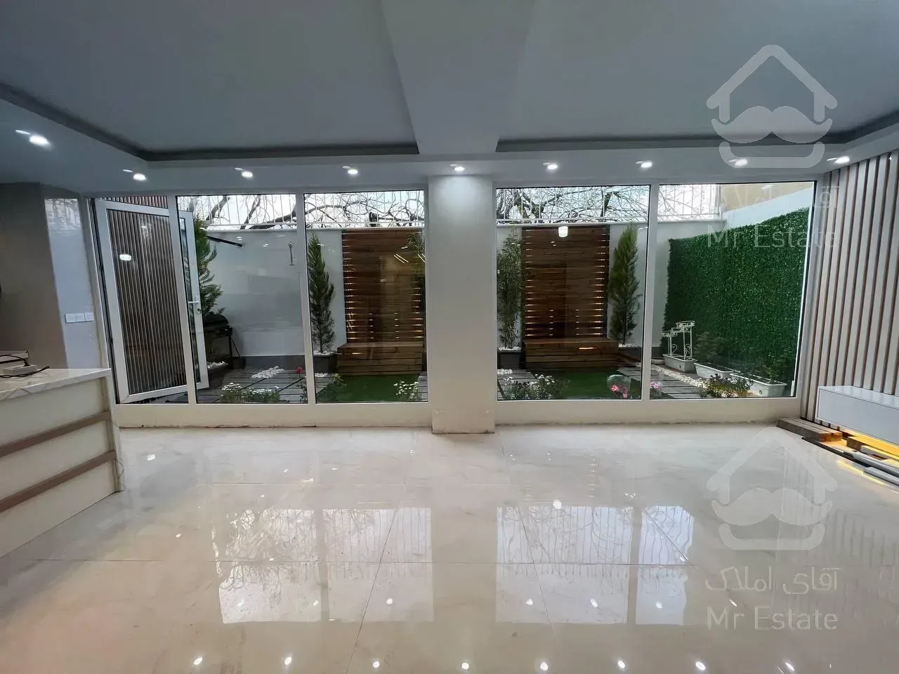 آپارتمان ۸۱ متری ، لاکچری ، عدل