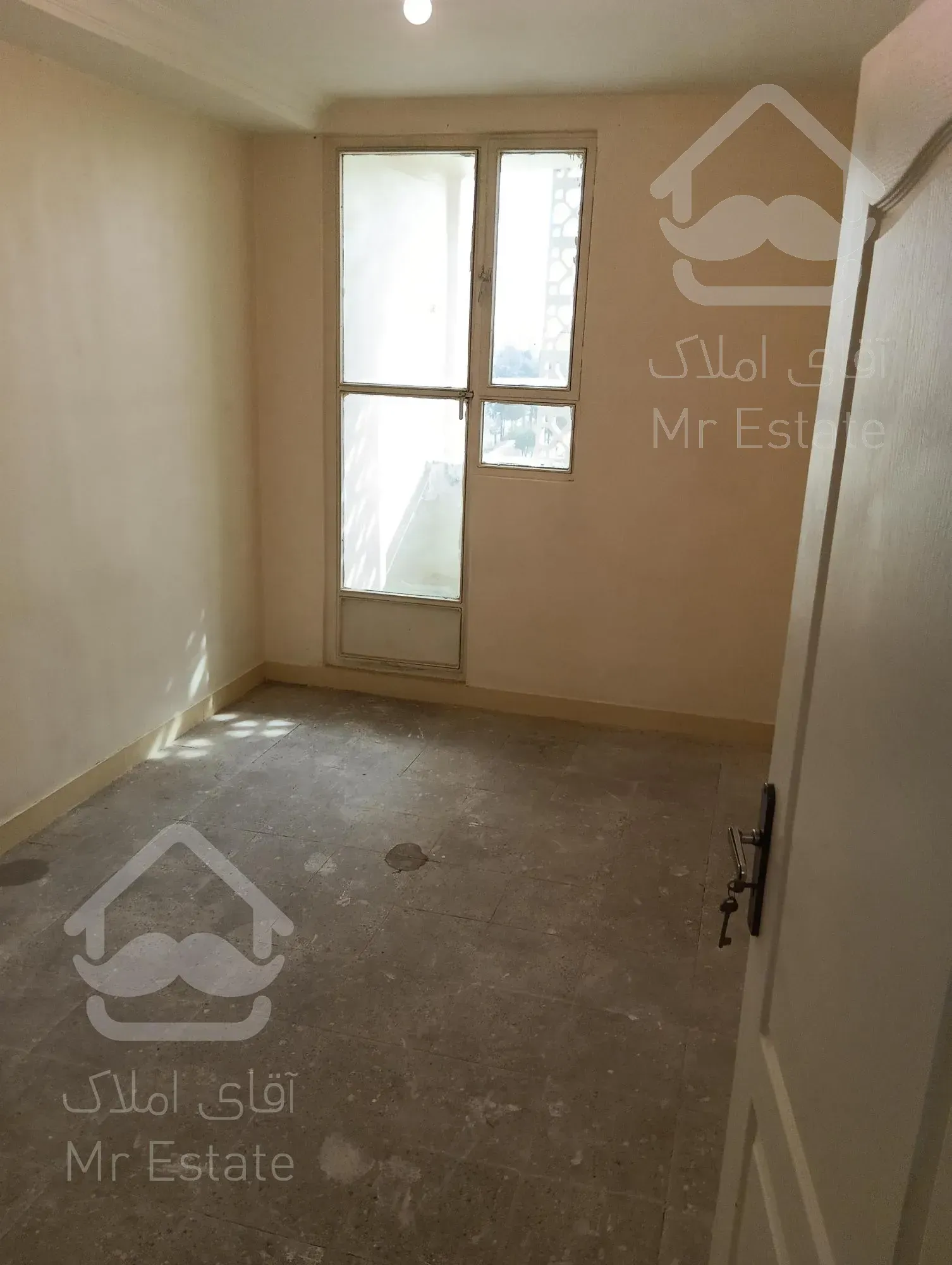 آپارتمان ۸۰مترونیم دارای سندتک برگ