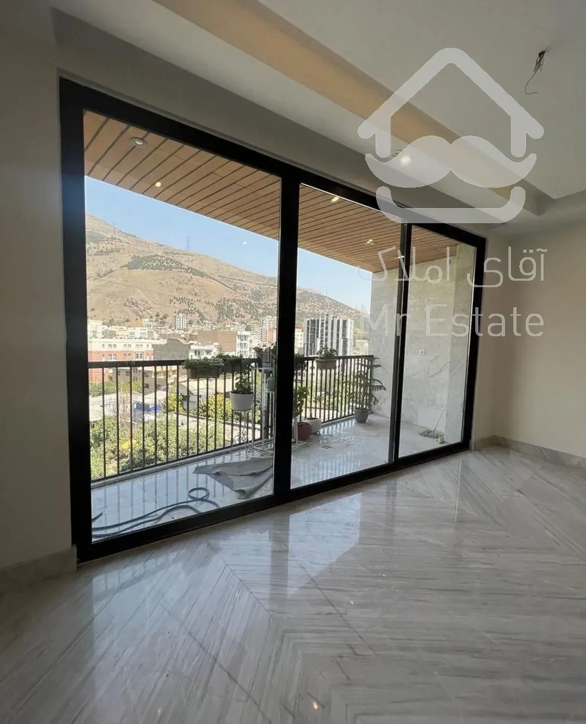 اجاره ۲۲۵متر کامرانیه فرعی دنج تکواحدی ۲پارکینگ