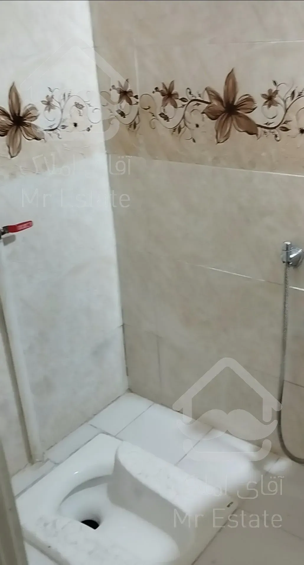 67متری/2خوابه/پارکینگ سندی غیرمزاحم