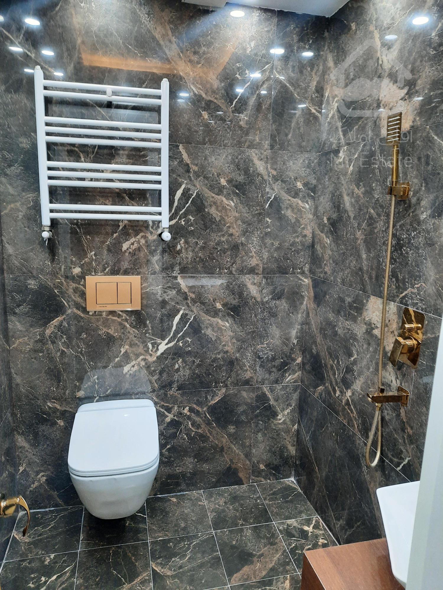 118متر/کردستان/آزادگان ۲پارکینگ