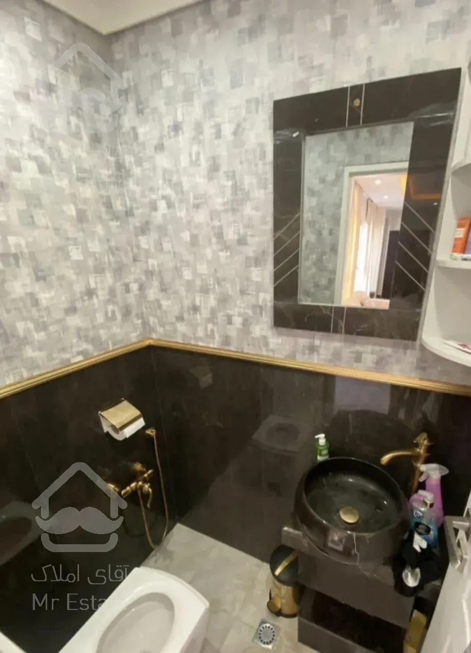 آپارتمان 132 متری برای فروش در سوهانک