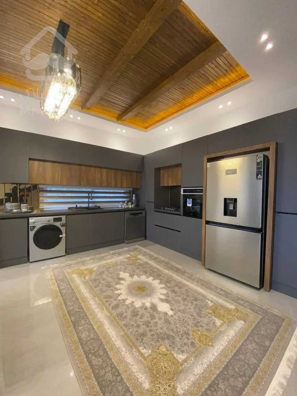 خرید و فروش ویلا فرنیش استخردار دامنه جنگل لوکس