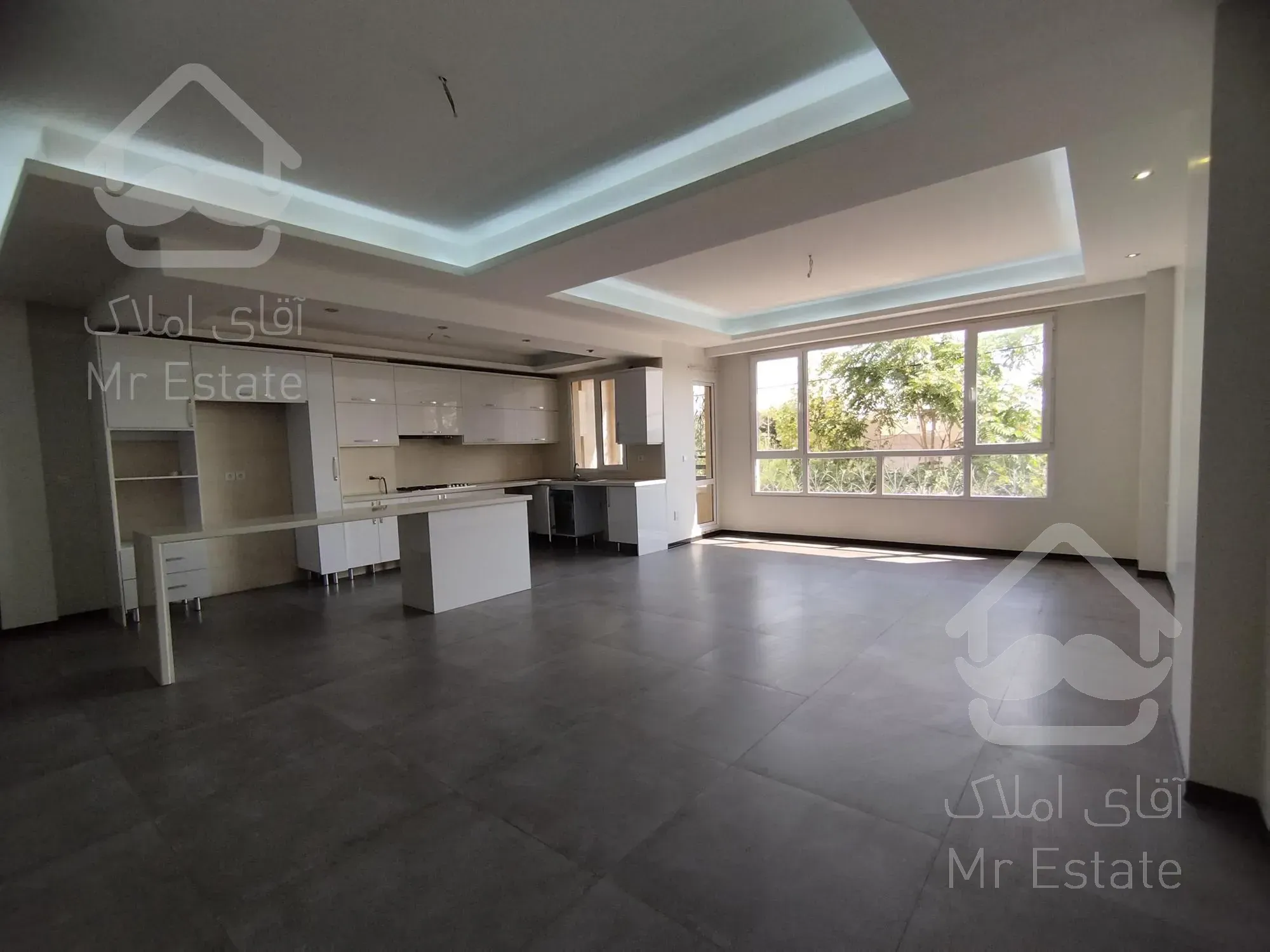 ۳ خواب رو به آفتاب کم واحد استخر فعال