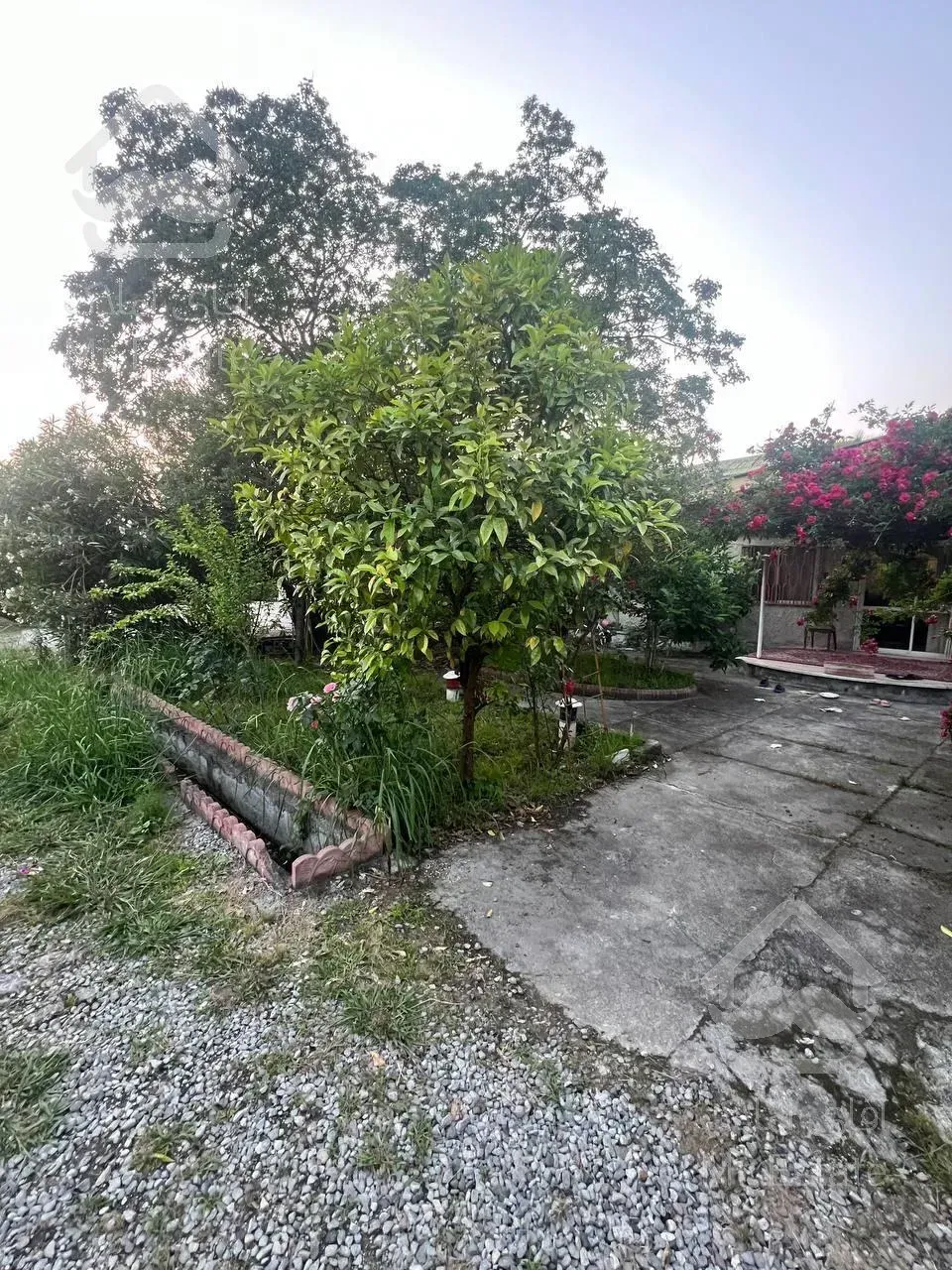 فروش ویلا قدیمی سند دار داخل مجتمع قیمت کاسبی سیاهرود