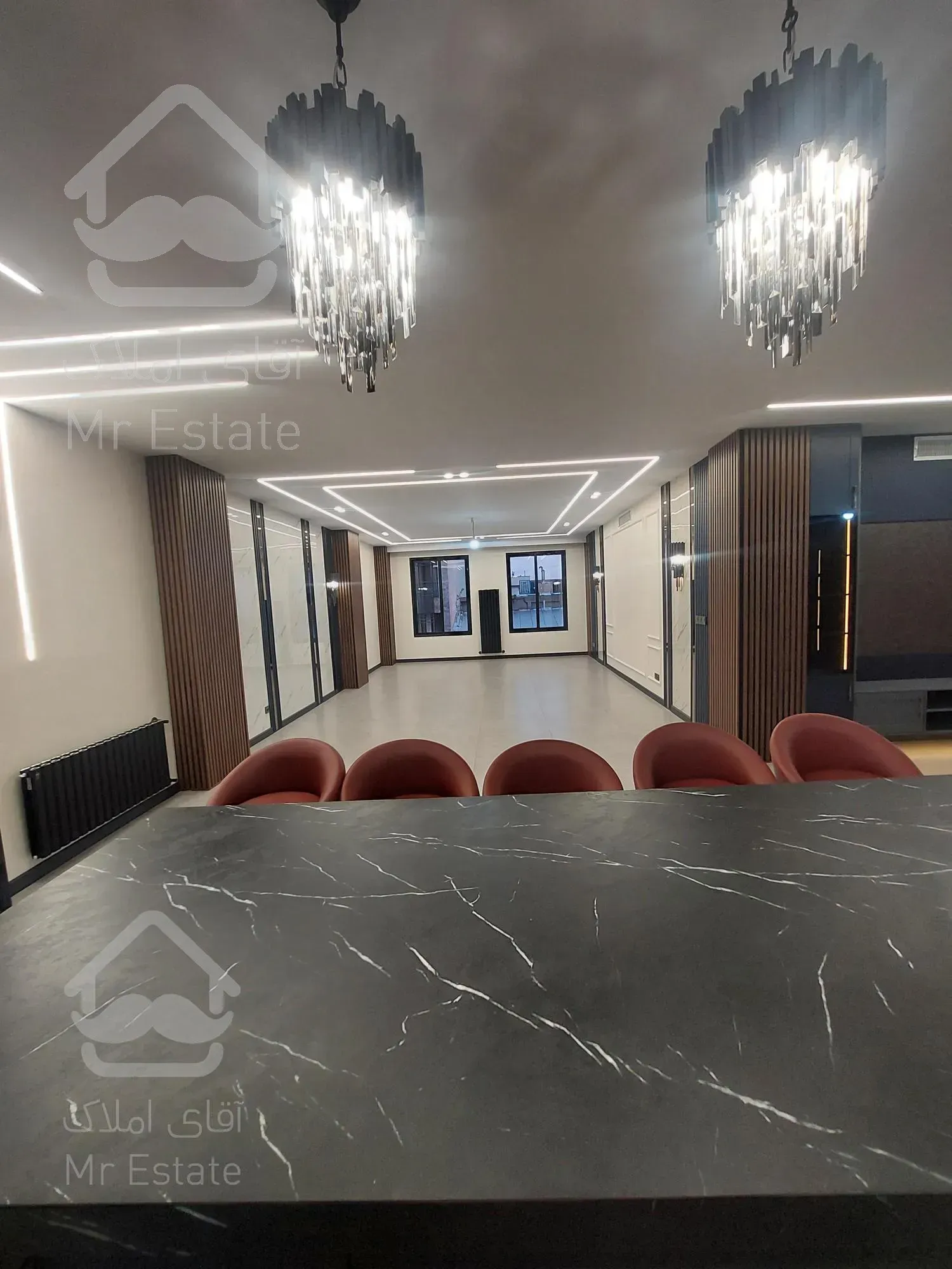 سعادت آباد ۲۸۵متر۳خواب ویلایی