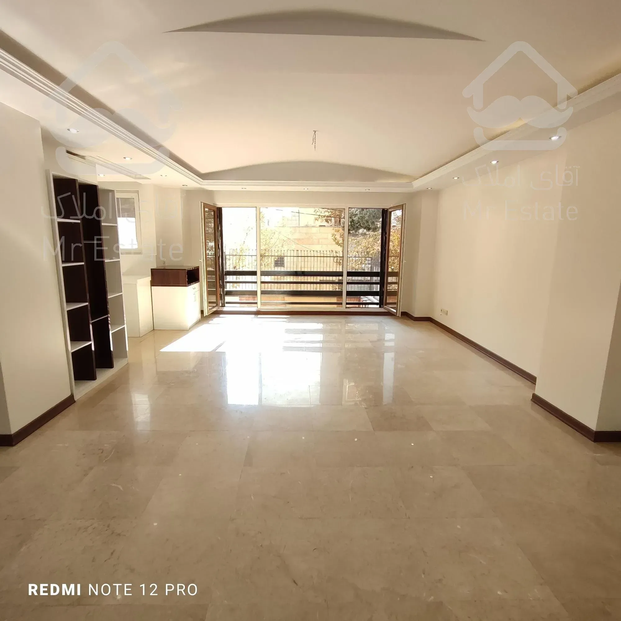 شهرک غرب ۱۵۰متر۳خواب ۶ساله تکواحدی