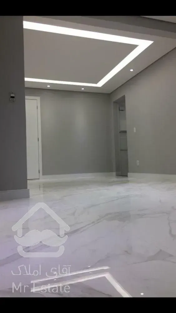 آپارتمان نوساز/ فرهنگ شهر/زیر قیمت