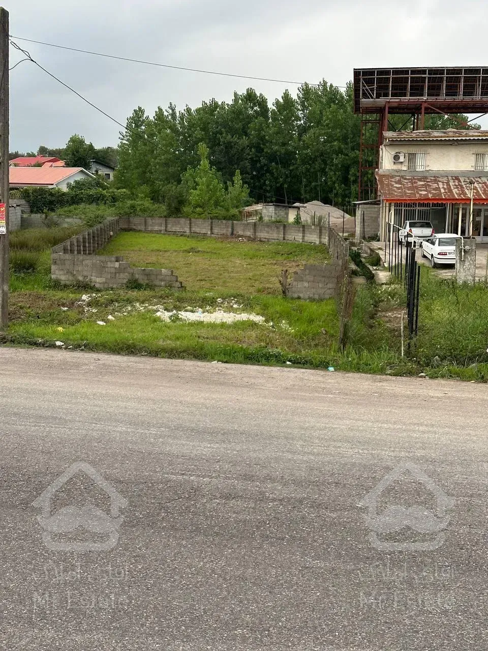 زمین به متراژ ۶۵۳ متر واقع در فومن جاده بین الملل